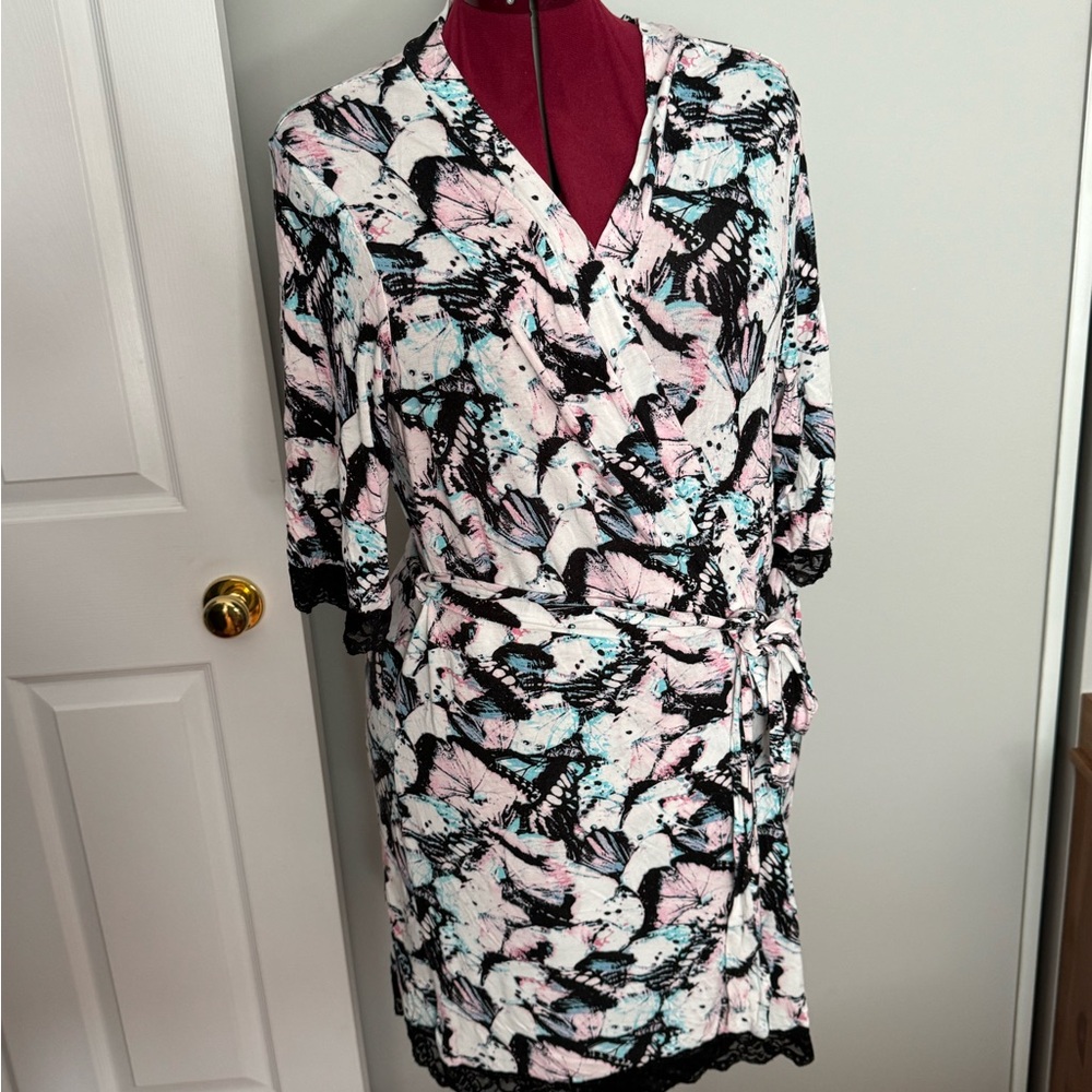 Jessica Simpson night robe